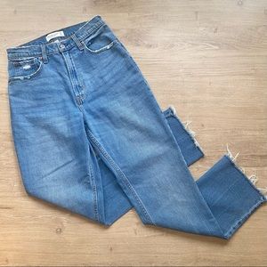 Abercrombie ankle straight jean